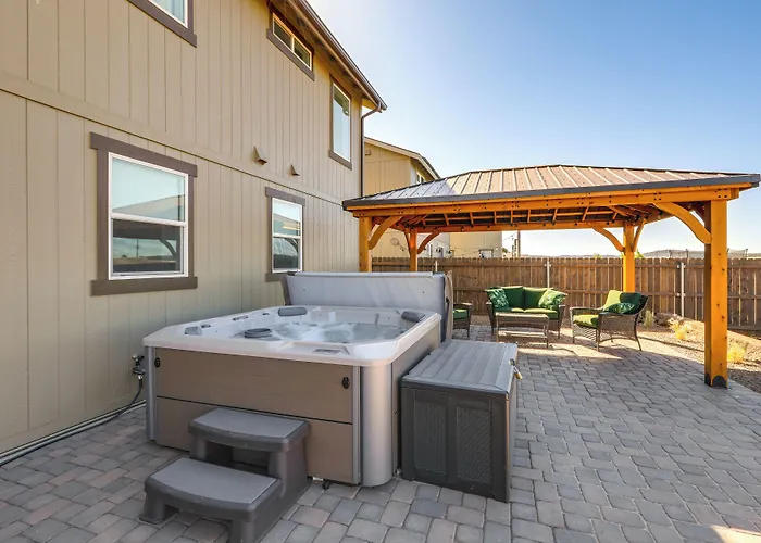 Holiday home Flagstaff-area Family W/ Hot Tub & Patio *