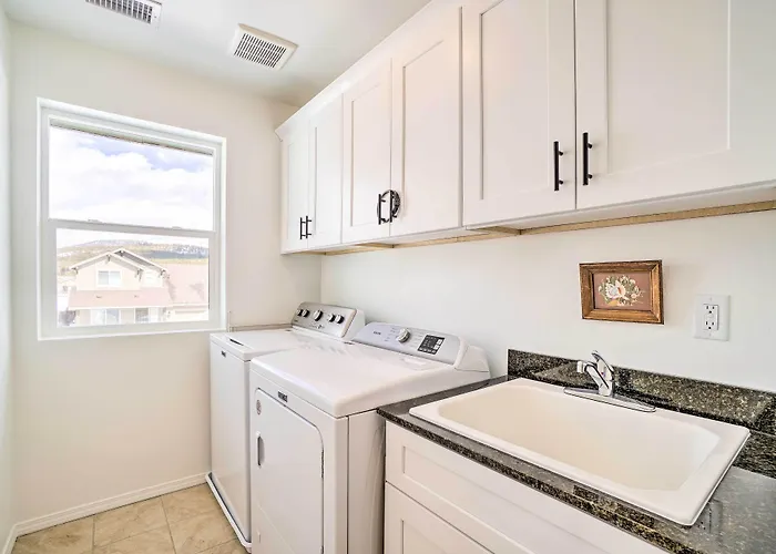 Holiday home Flagstaff-area Family W/ Hot Tub & Patio