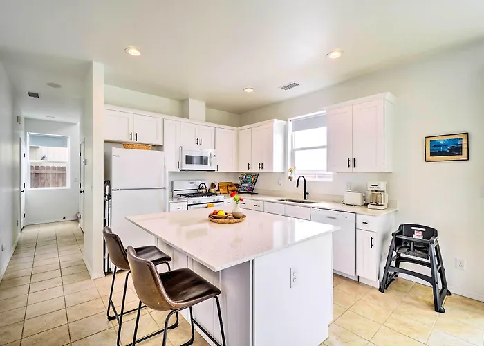 Flagstaff-area Family W/ Hot Tub & Patio Holiday home Bellemont